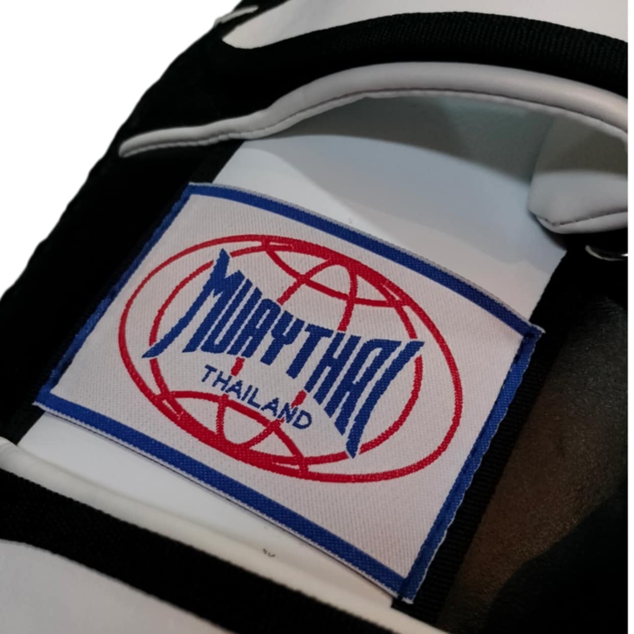 "Muaythai" Leather Curve Kickpad